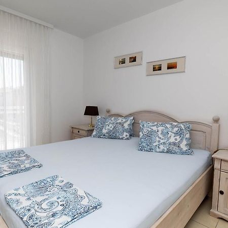 Apartmani Dea Crikvenica Buitenkant foto