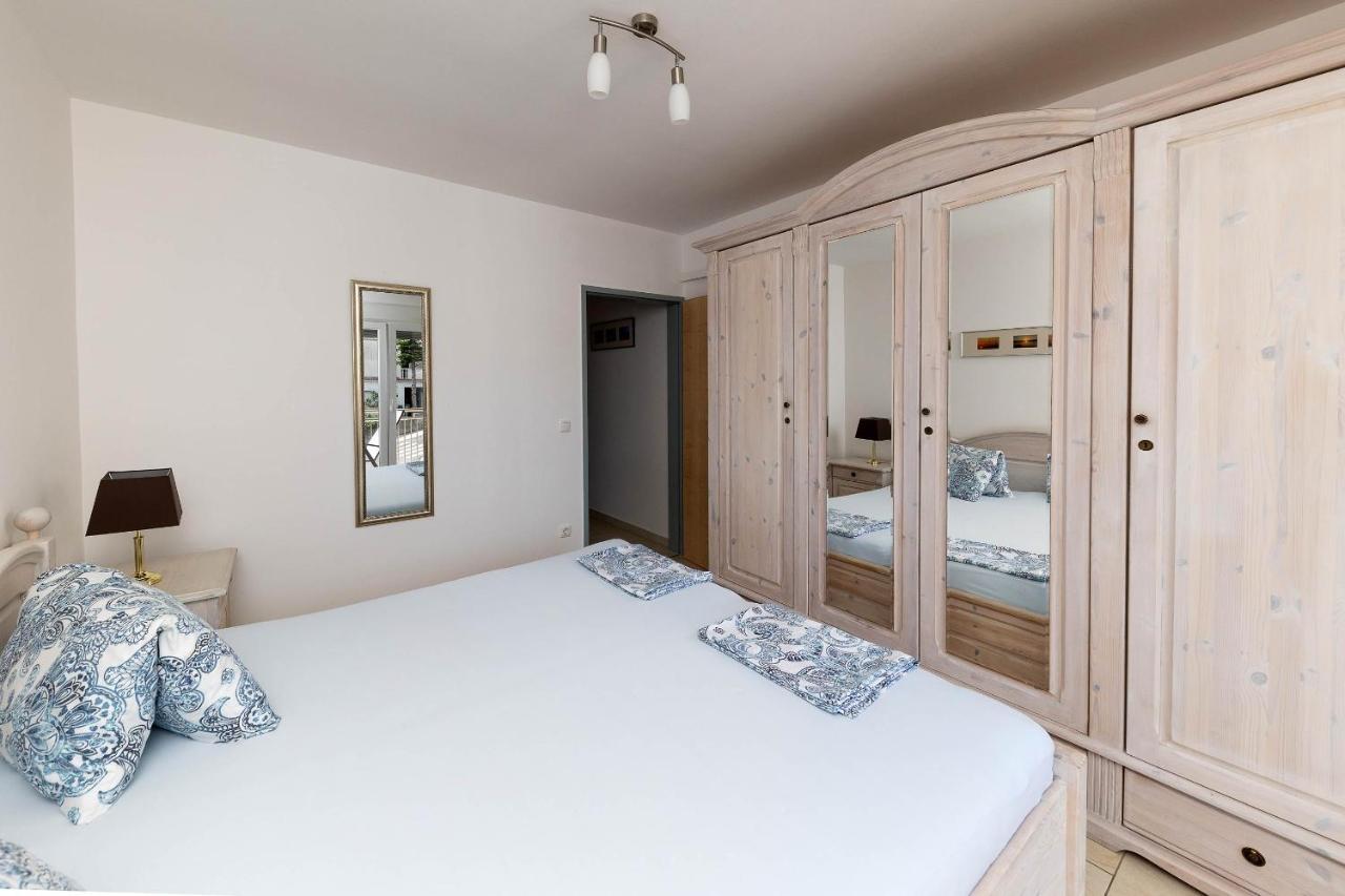 Apartmani Dea Crikvenica Buitenkant foto