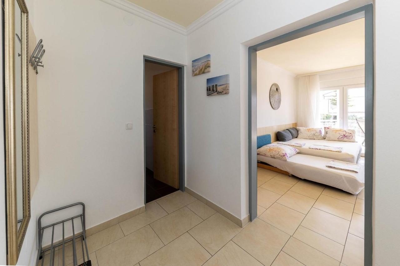 Apartmani Dea Crikvenica Buitenkant foto