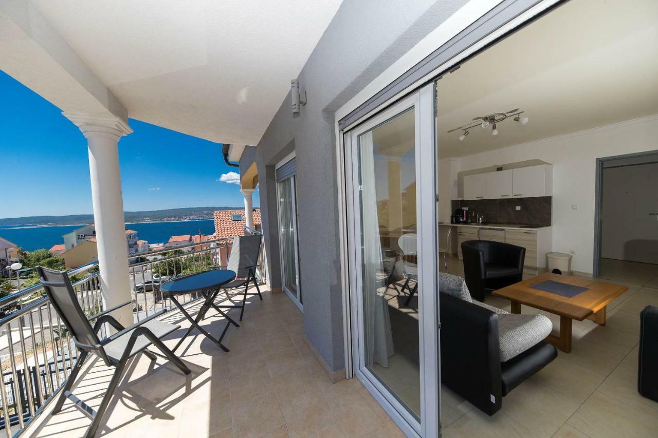 Apartmani Dea Crikvenica Buitenkant foto