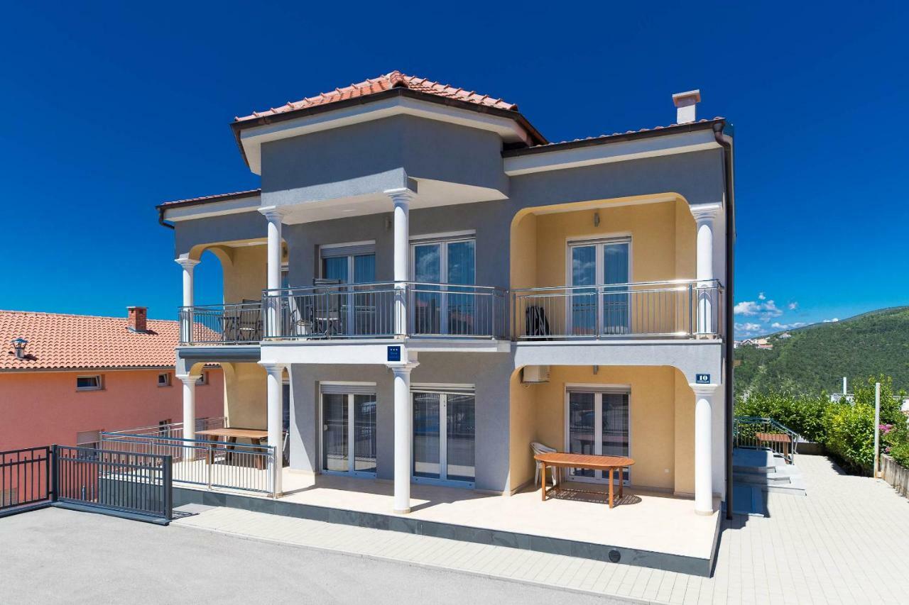 Apartmani Dea Crikvenica Buitenkant foto